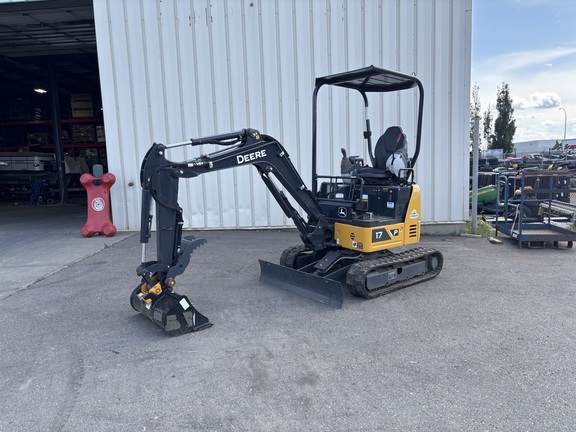  John Deere 17 P