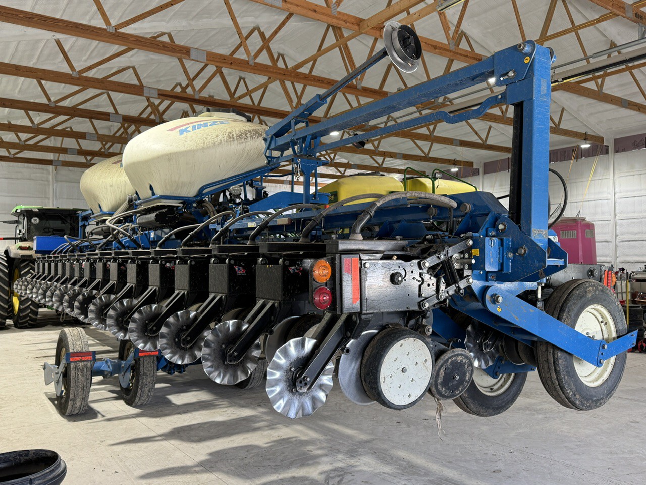  2012 Kinze 3660 at Heritage Tractor in Pontiac, IL