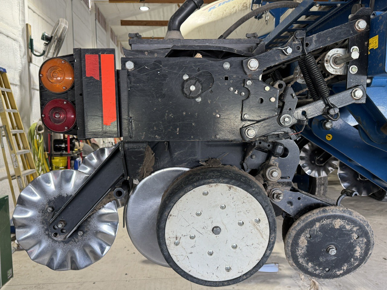  2012 Kinze 3660 at Heritage Tractor in Pontiac, IL