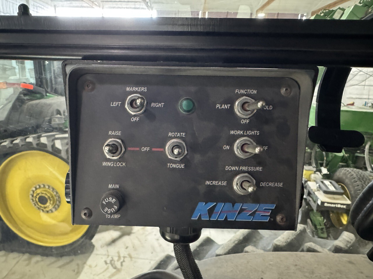  2012 Kinze 3660 at Heritage Tractor in Pontiac, IL