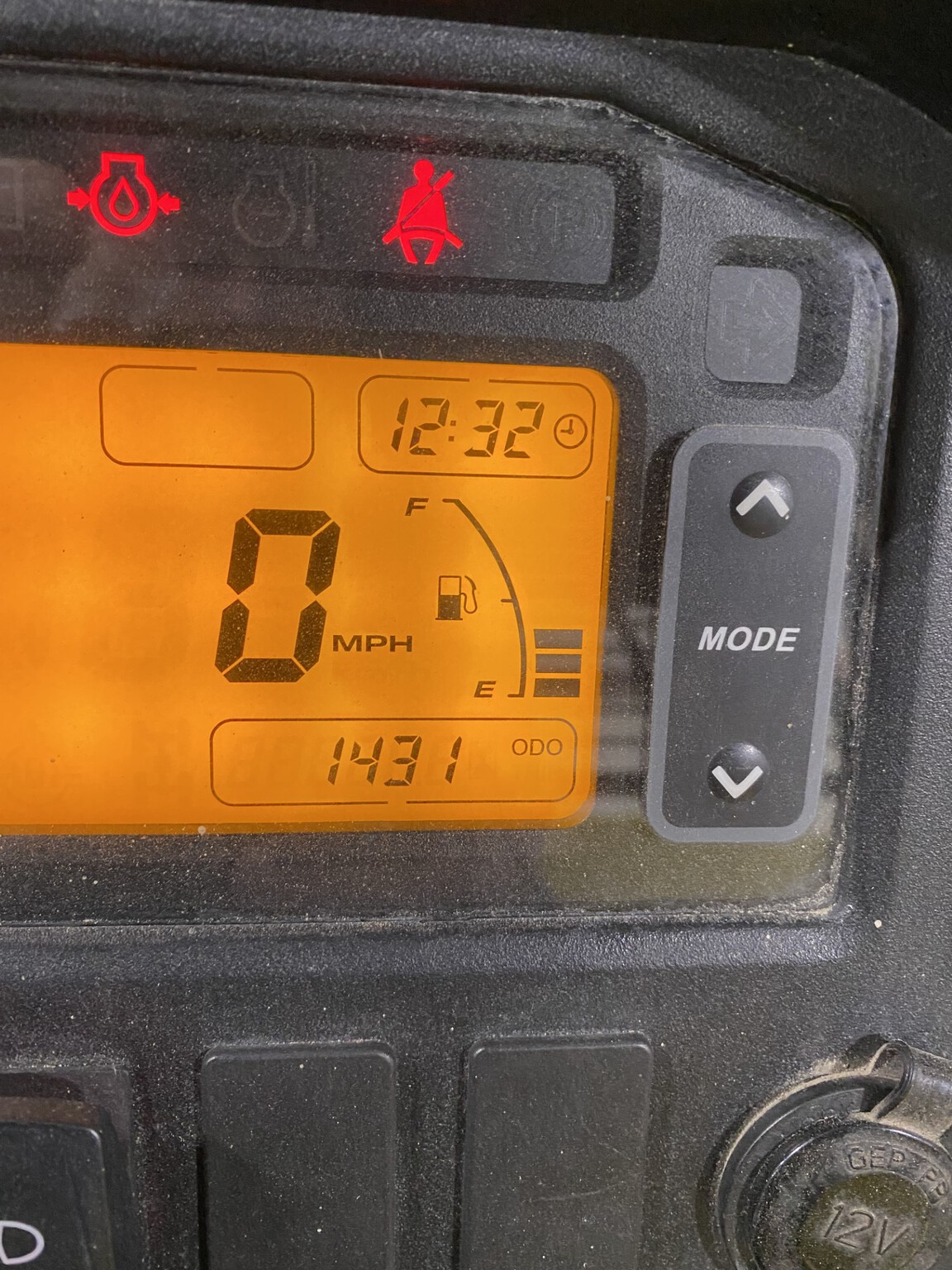 2015 John Deere XUV 625I GREEN Image 3