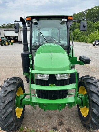 2024 John Deere 5100E