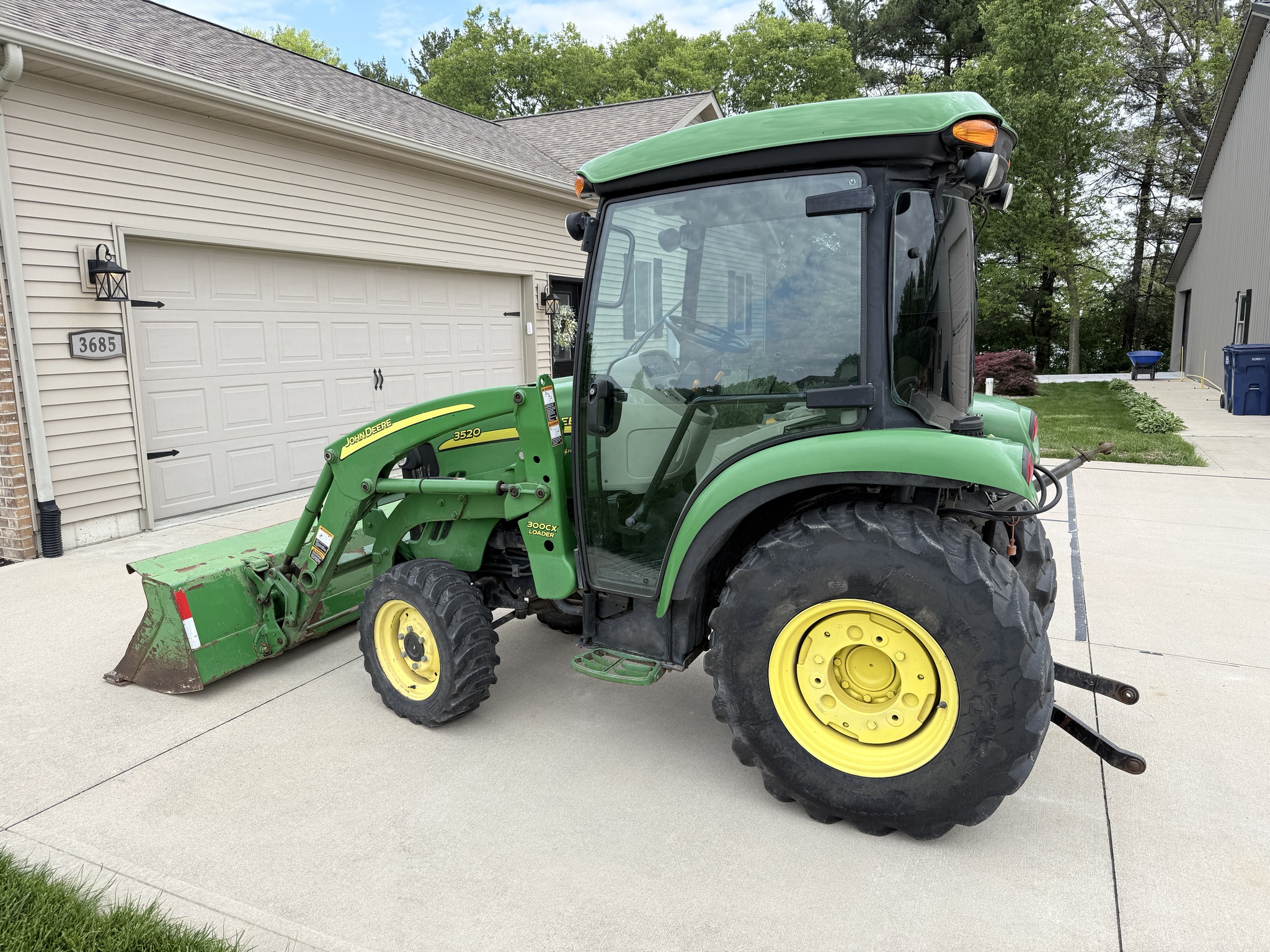 2007 John Deere 3520 Image 4