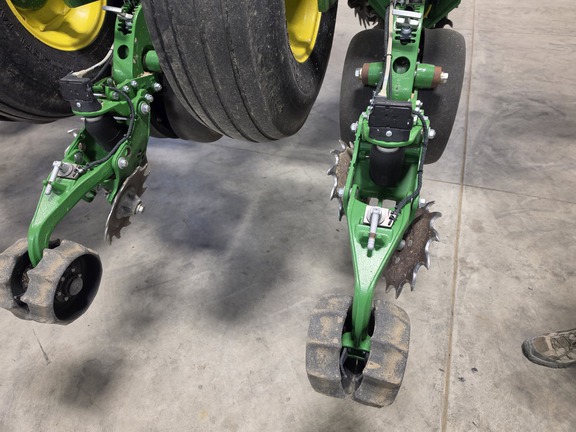 2013 John-Deere 1770NT