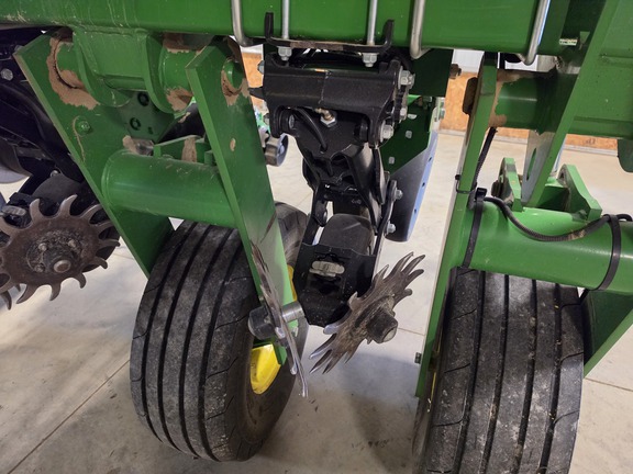 2013 John-Deere 1770NT