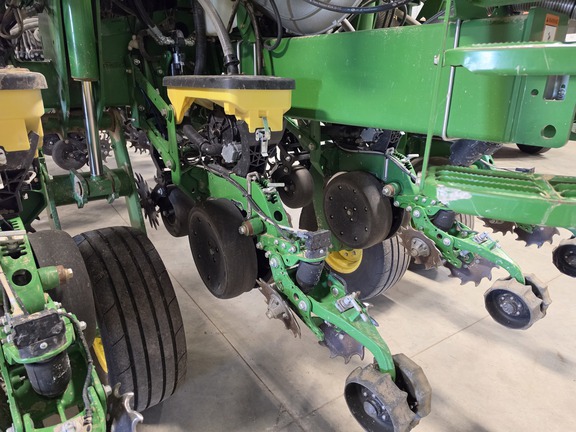 2013 John-Deere 1770NT
