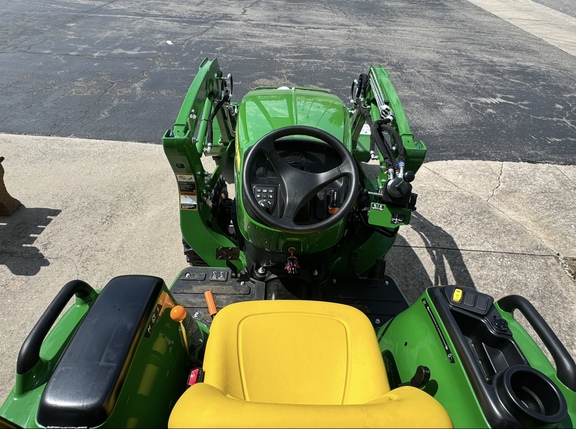 2026 John Deere 3032E