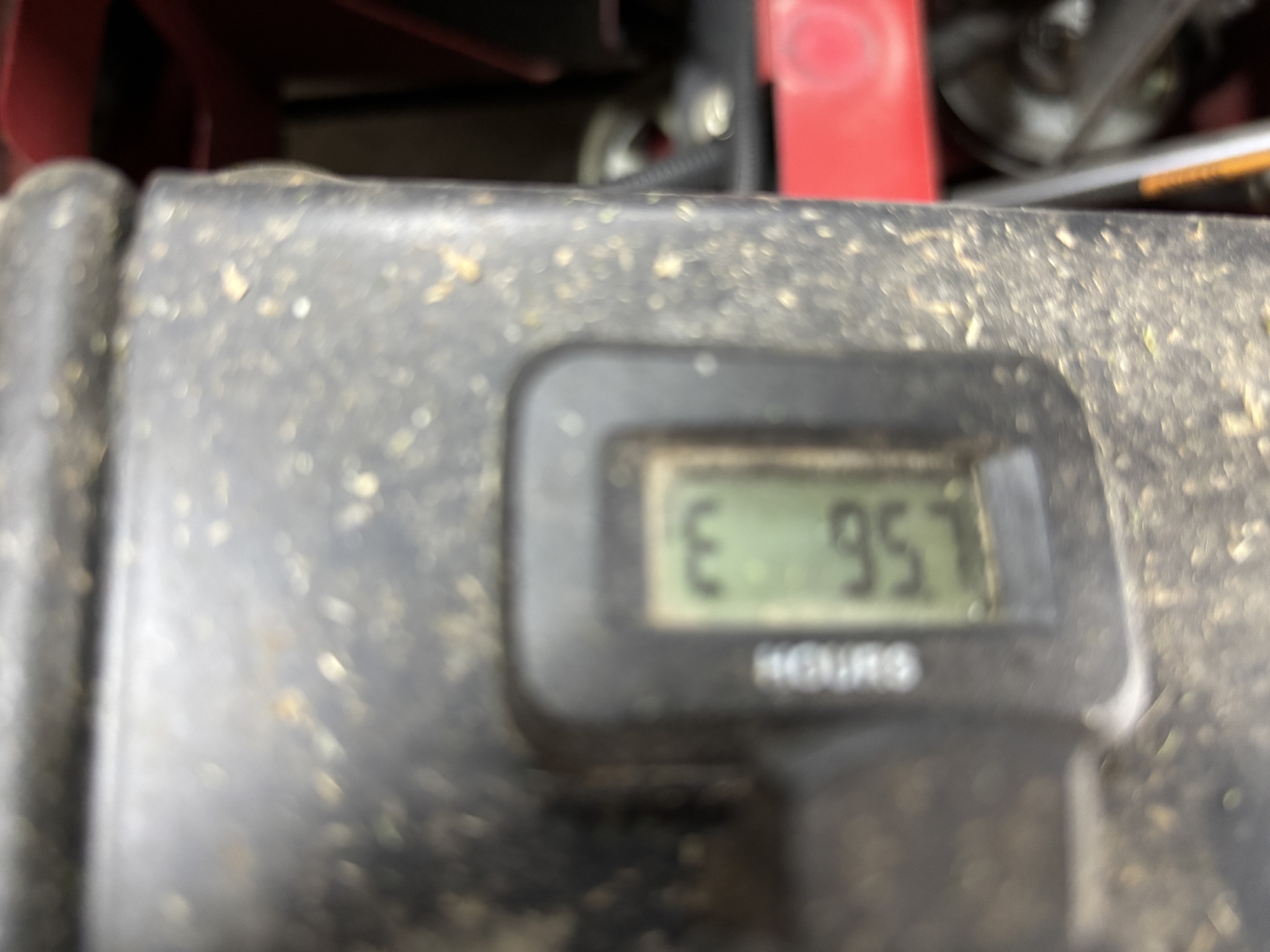 Used 2024 Ferris 5902064 / ISX3300 Zero Turn Mowers at Koenig Equipment in Urbana, OH - PhotoXL25
