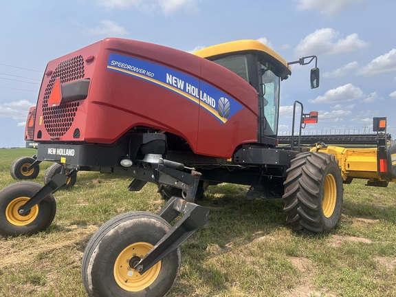 2016 New Holland Speedrower 160 (3rd thumbnail)