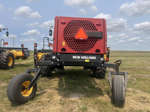 2016 New Holland Speedrower 160 (4th thumbnail)