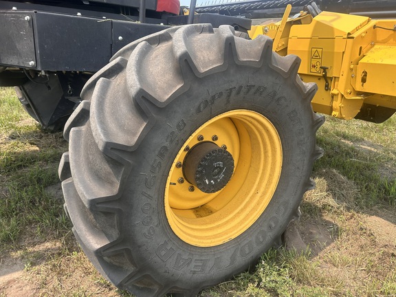 2016 New Holland Speedrower 160 (19th thumbnail)