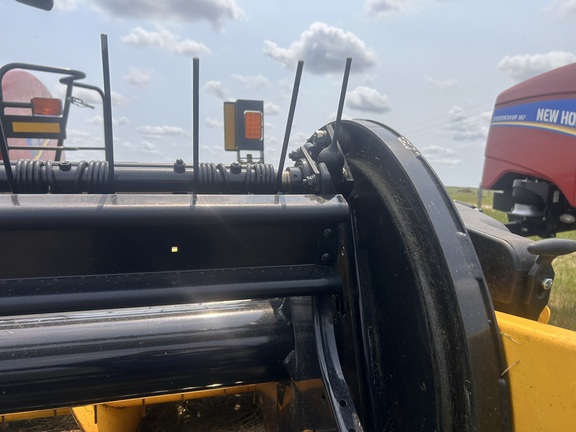 2016 New Holland Speedrower 160 (12th thumbnail)