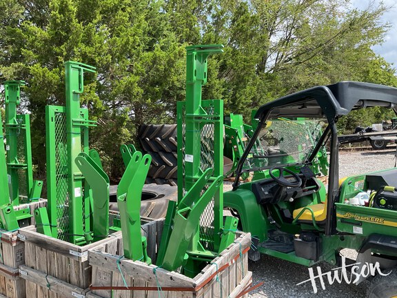 Photo of John Deere GRAPPLE