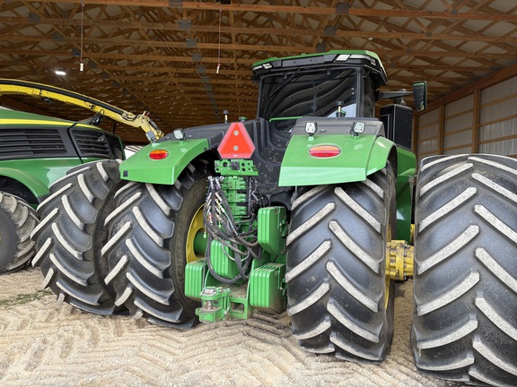 Photo of 2023 John Deere 9R 590