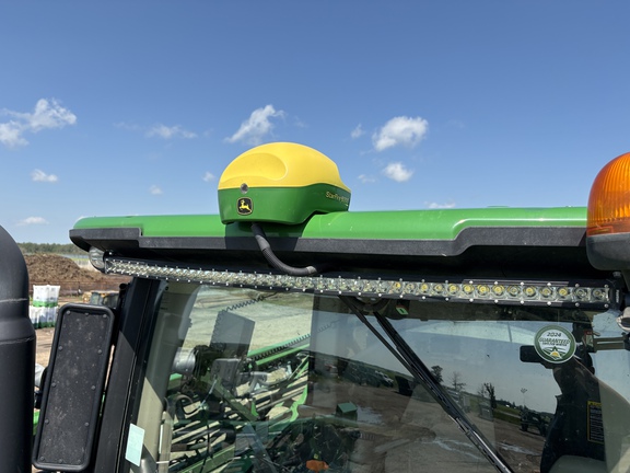 Used 2021 John Deere R4044 Self Propelled Sprayers at Horizon Ag & Turf in Vermilion, AB - Photo12