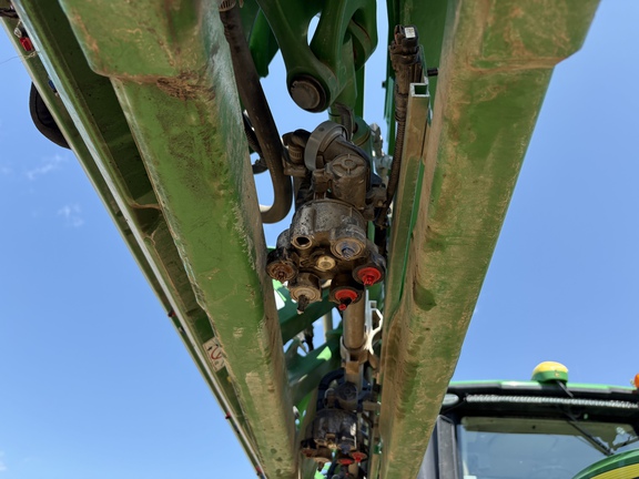 Used 2021 John Deere R4044 Self Propelled Sprayers at Horizon Ag & Turf in Vermilion, AB - Photo18