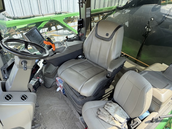 2022 John Deere 412R - Photo10