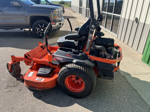 Used 2018 Kubota Z726X Zero Turn Mowers at Horizon Ag & Turf in St. Paul, AB - Photo2