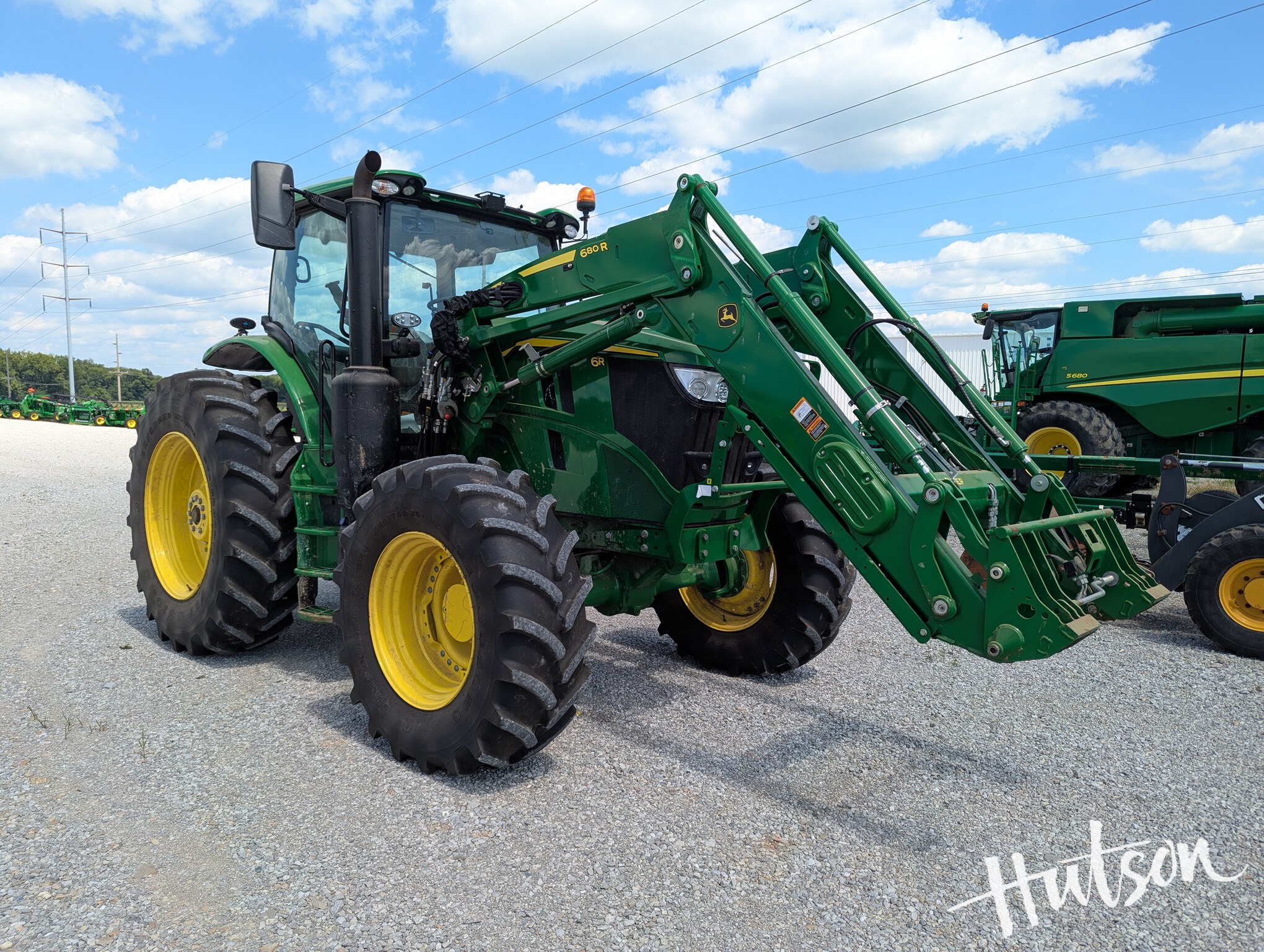 2024 John Deere 6R 195