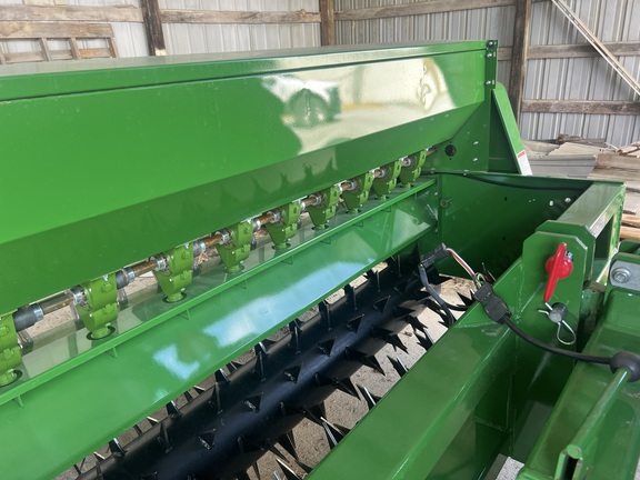 Photo of 2023 Frontier CS1384