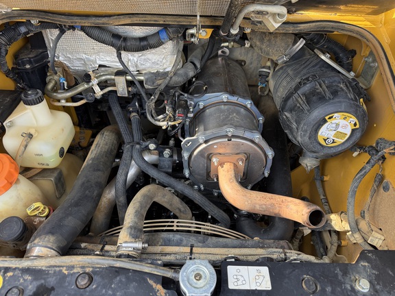 2023 John Deere 317G