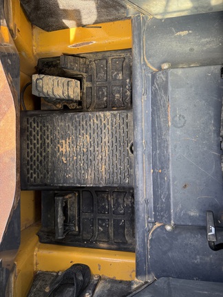 2023 John Deere 317G