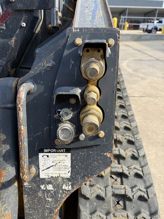 2023 John Deere 317G