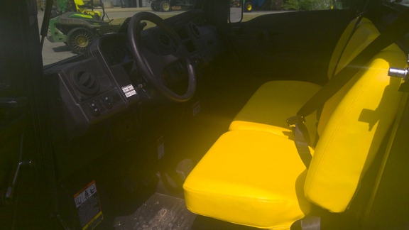 2022 John Deere XUV 835M