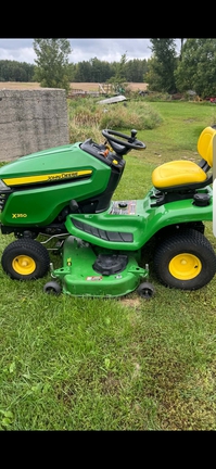 Photo of 2024 John Deere X350