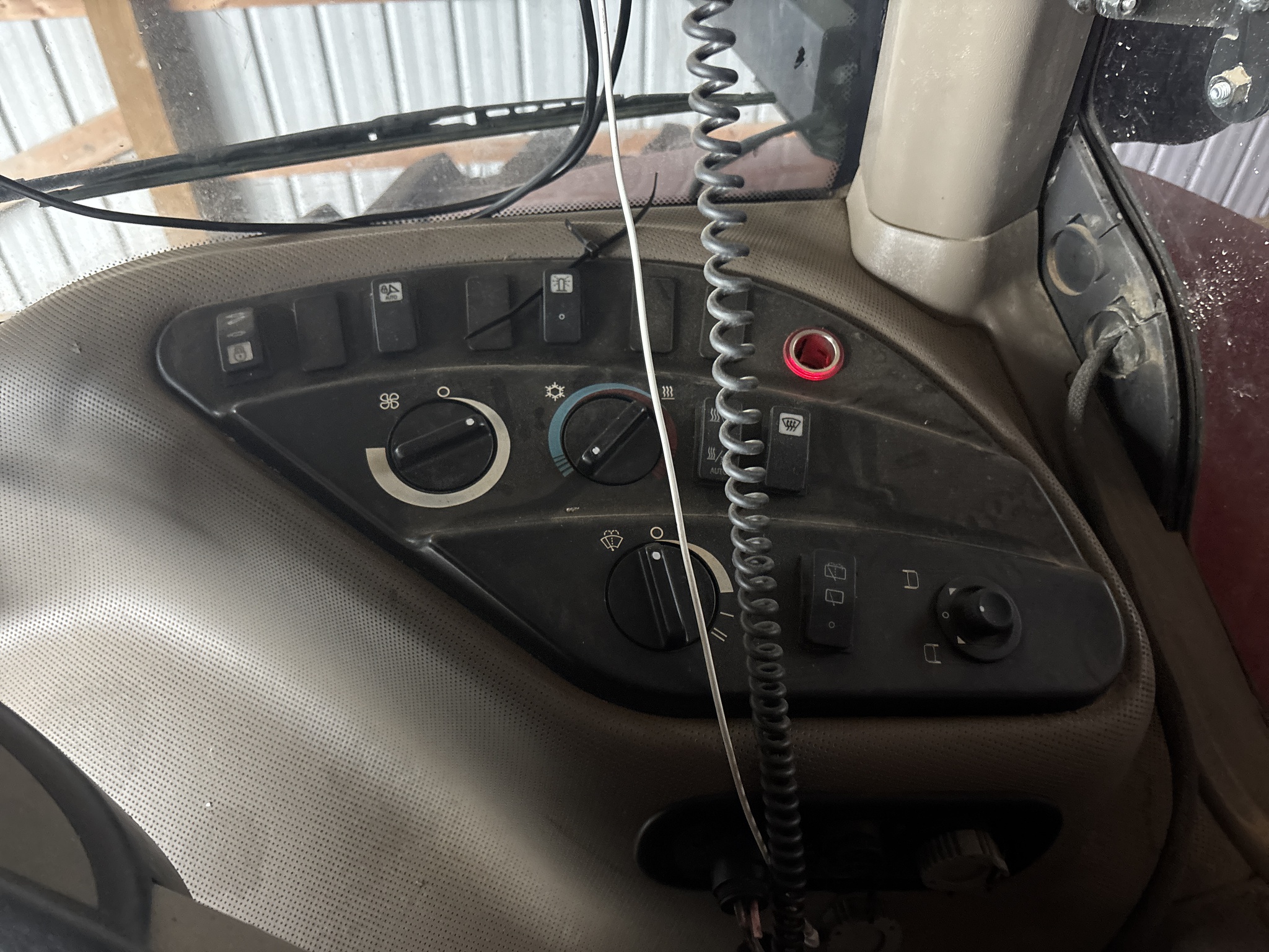 Used 2018 Case IH Magnum 200 Row Crop Tractors at Koenig Equipment in Anna, OH - PhotoXL8