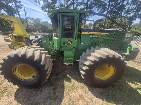 2022 John Deere 843L