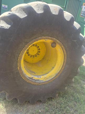 2022 John Deere 843L