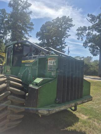2022 John Deere 843L