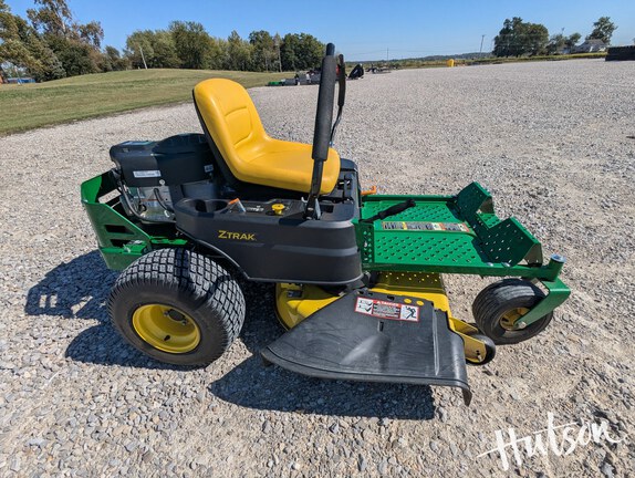 Photo of 2016 John Deere Z335E