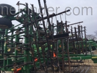 2007 John Deere 2210 Image 12