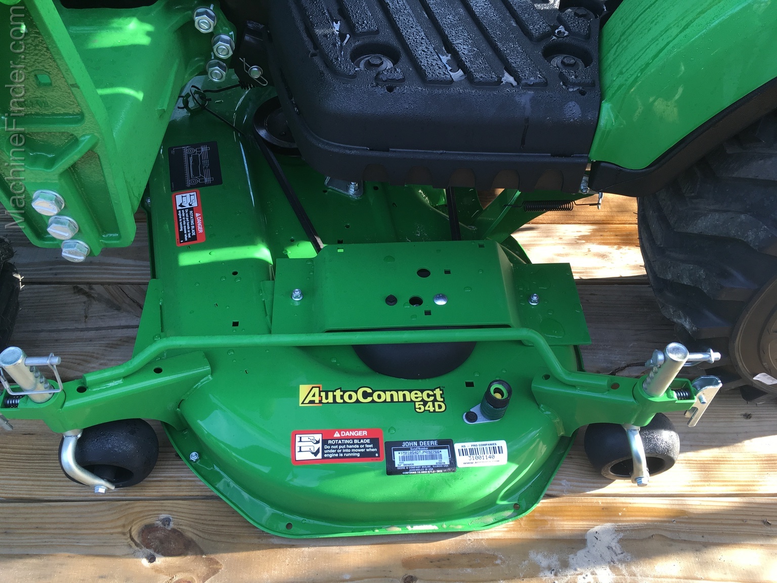 2020 John Deere 1023E BELLY MOWER TRAILER PACKAGE Image 7