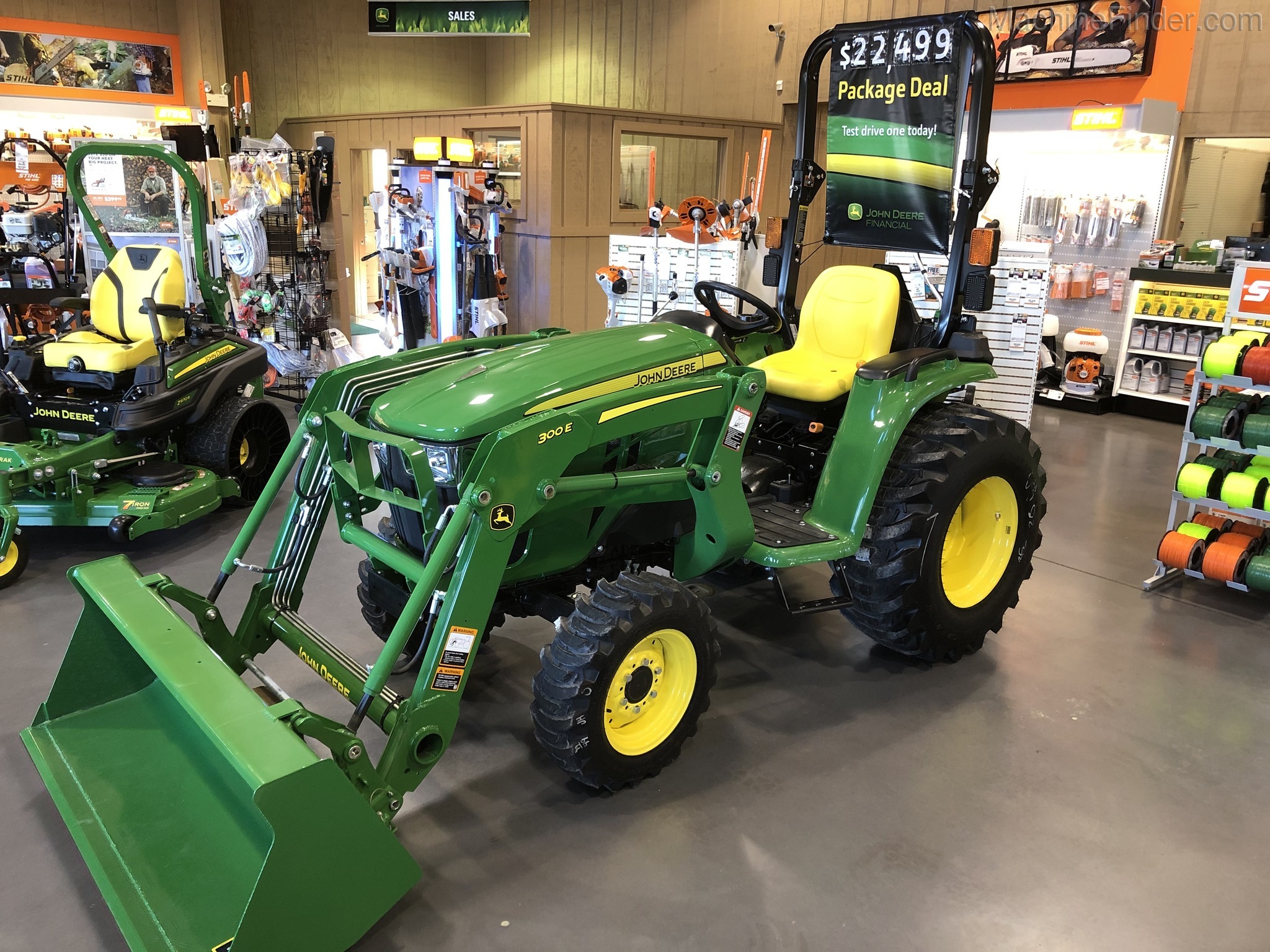 2020 John Deere 3038E Image 1