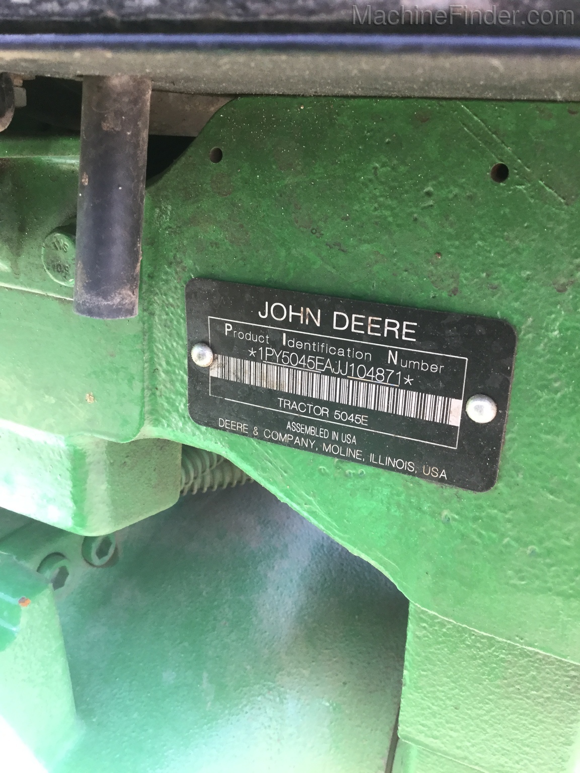 2018 John Deere 5045E Image 8