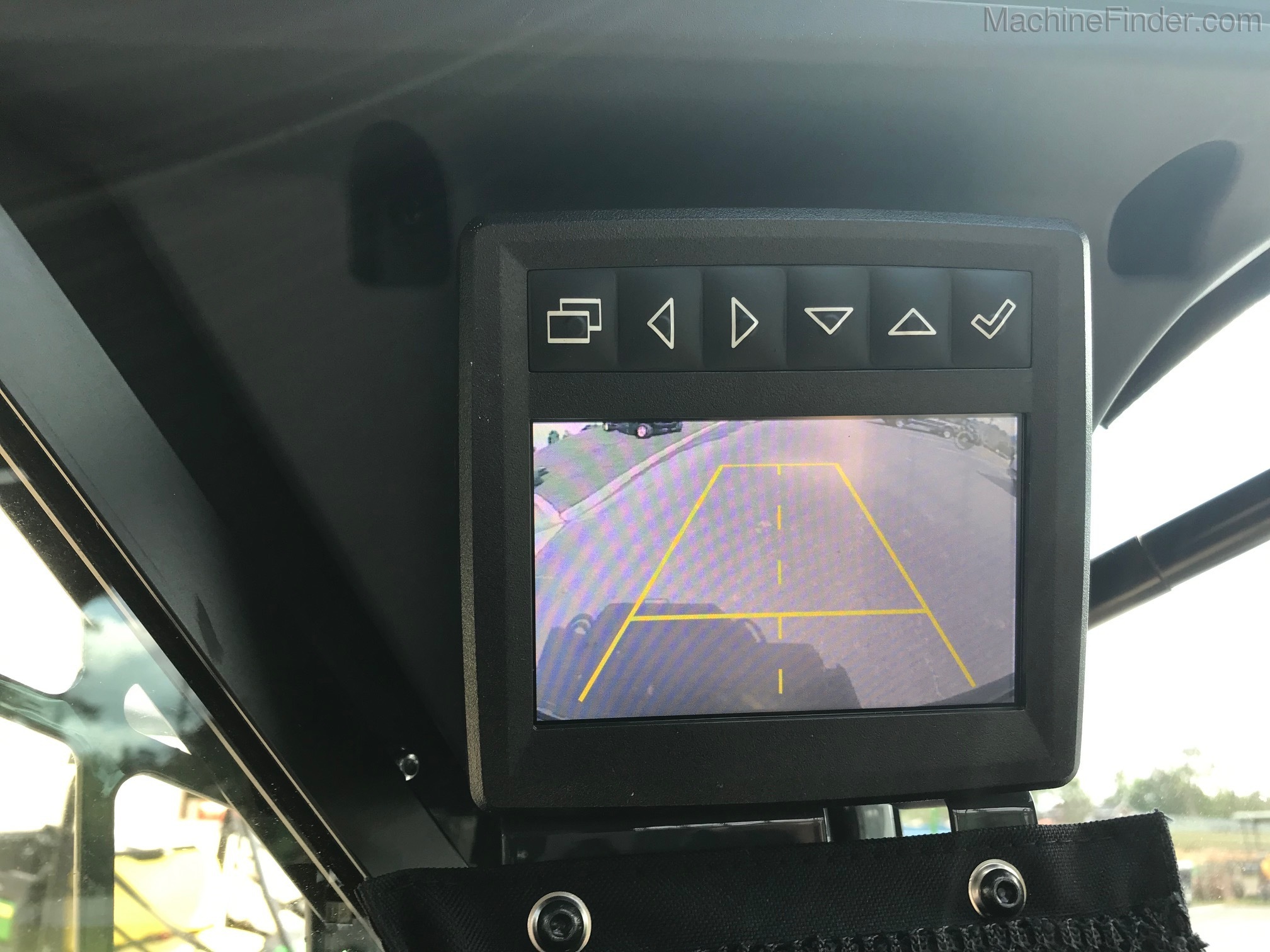 2021 John Deere 333G Image 11