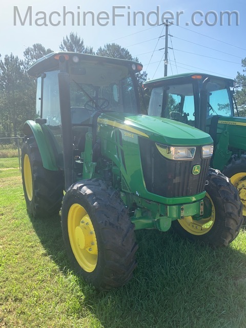 2018 John Deere 5085E Image 1