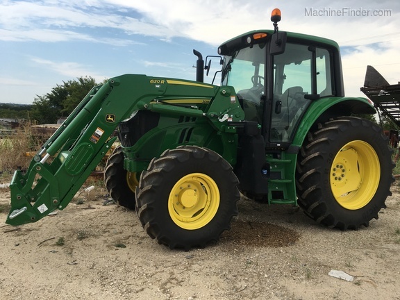 2018 John Deere 6120M Image 2