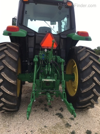 2018 John Deere 6120M Image 6