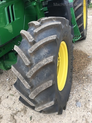 2018 John Deere 6120M Image 3