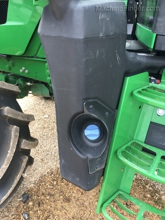 2018 John Deere 6120M Image 7