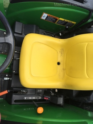 2018 John Deere 4044M Image 7