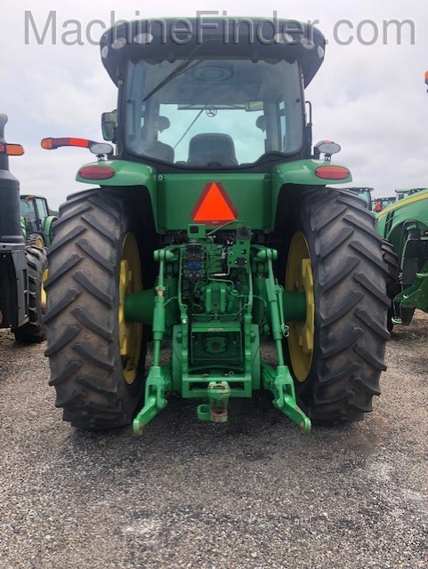 2014 John Deere 8270R Image 4