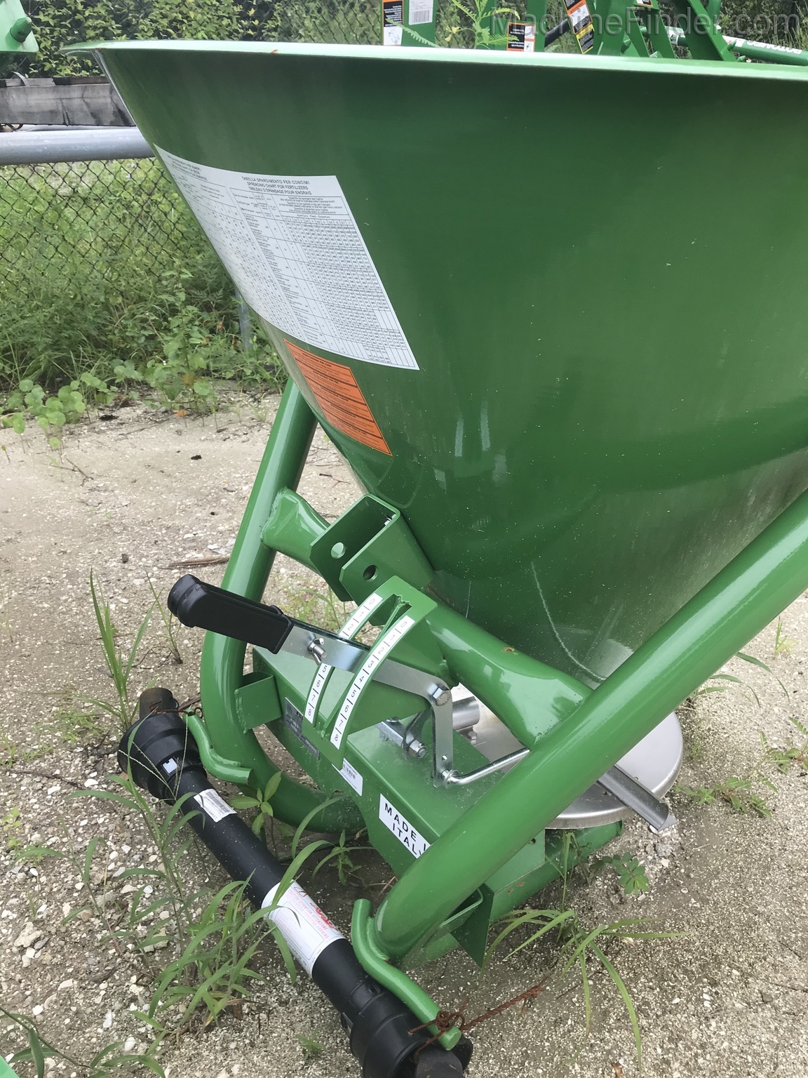 Lovett Tharpe FAZA SPREADER 300L F300G Image 1