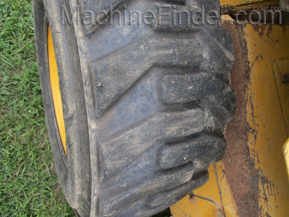 2002 John Deere 260-II Image 13