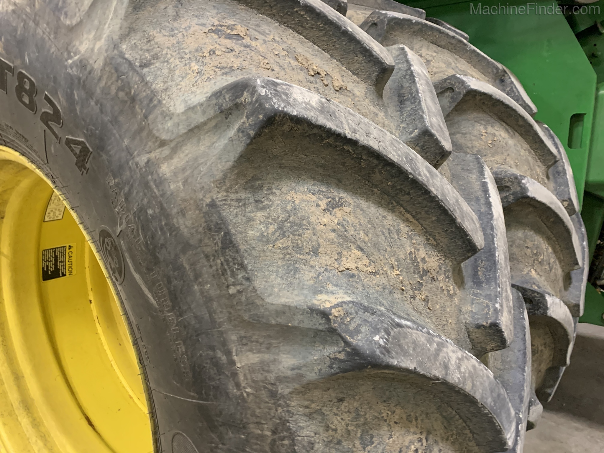 2014 John Deere S690 Image 2