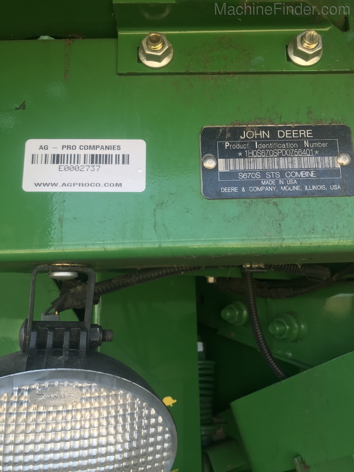 2013 John Deere S670 Image 5